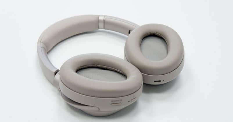 Sony WH1000XM3 Wireless headphones headband